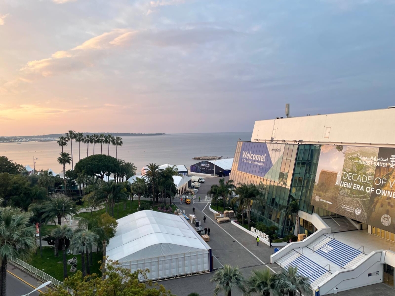MIPIM 2026 Cannes event agency – Croisette apartment setup facing the Palais des Festivals by Cannes Exhibitions B2B corporate events